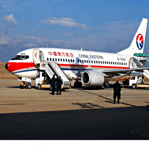 布拉克机场空运航空快运业稳步发展的原因是什么？